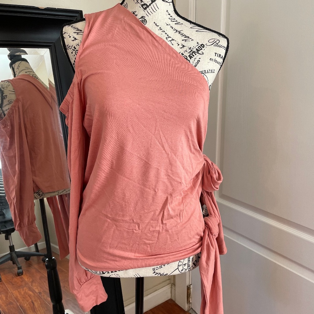 Never Worn. Sexy Venus One Shoulder Tie Top. Size XL.